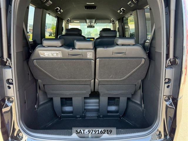 Honda STEP WGN 2024-04 7225540-17