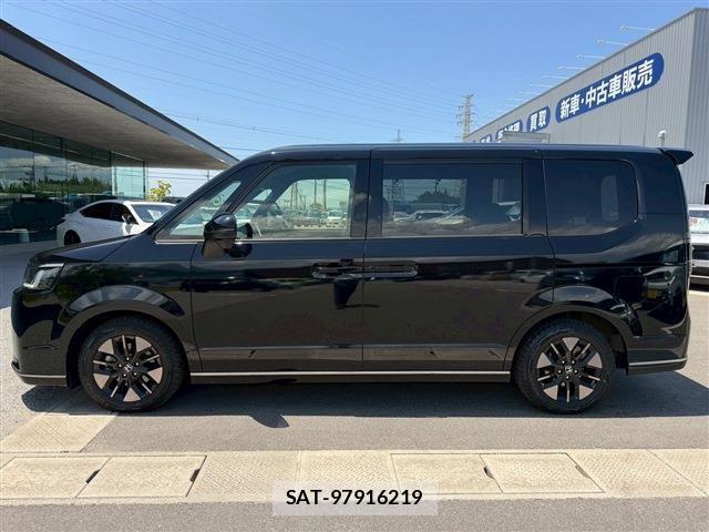 Honda STEP WGN 2024-04 7225540-8