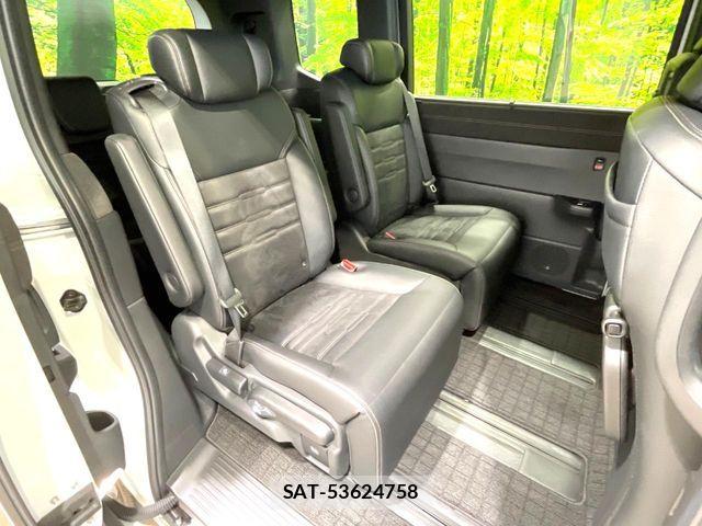 Honda STEP WGN 2025-06 7225538-8