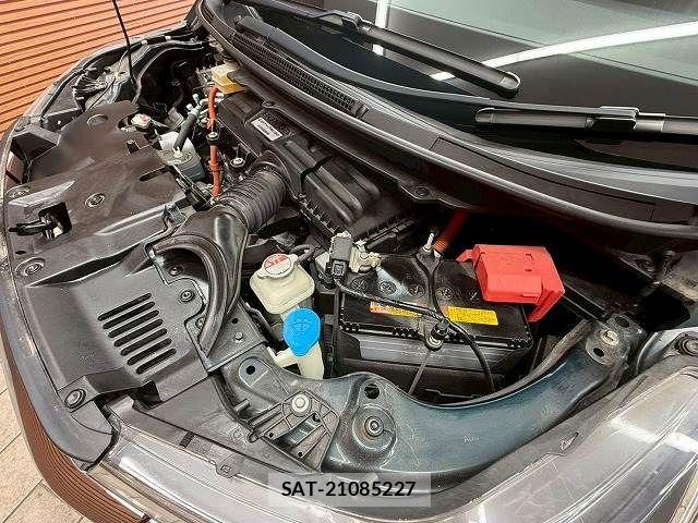 Honda STEP WGN 2021-09 7252426-13