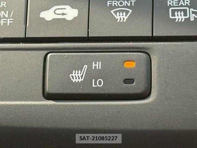 Honda STEP WGN 2021-09 7252426-15