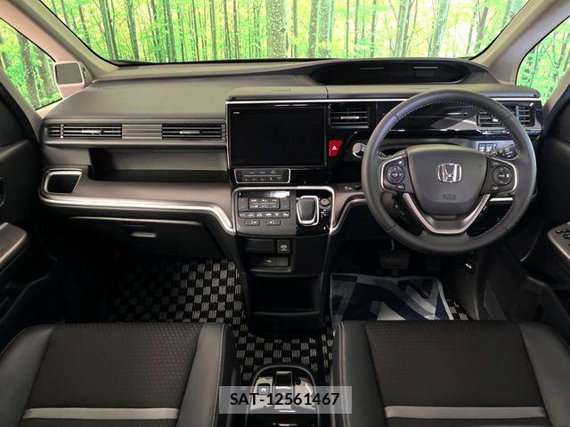 Honda STEP WGN 2022-01 7330312-1