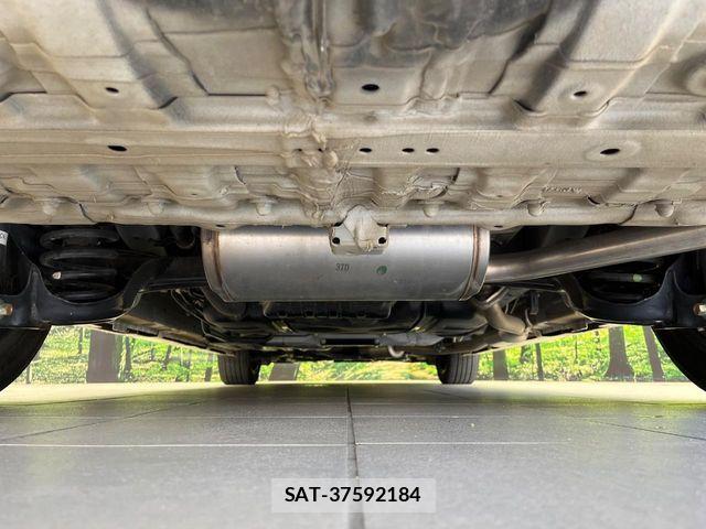 Honda STEP WGN 2023-11 7330305-17