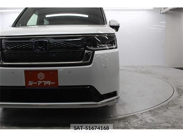 Honda STEP WGN 2023-08 7330309-13