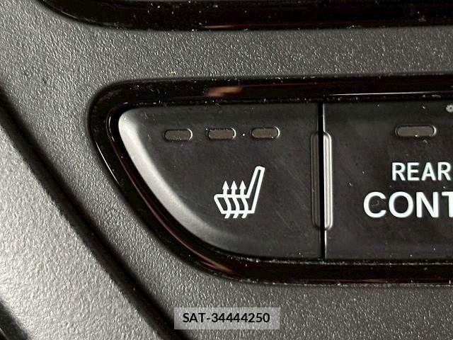Honda STEP WGN 2024-04 7359960-9