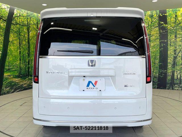 Honda STEP WGN 2024-07 7359959-15