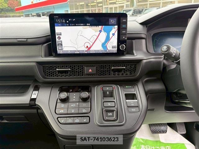 Honda STEP WGN 2026-02 7359957-25
