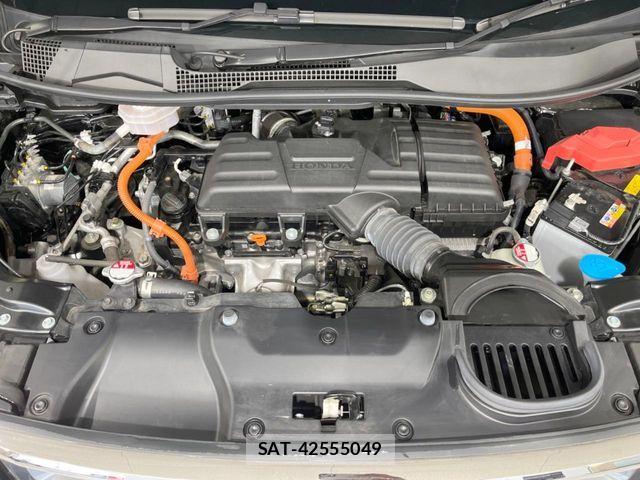 Honda STEP WGN 2023-07 7394279-17