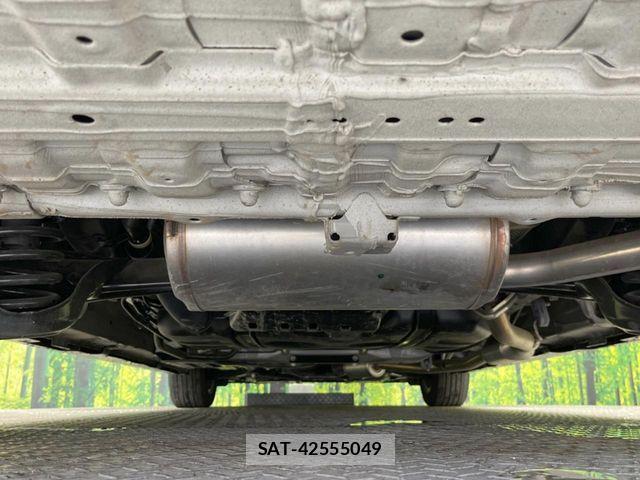 Honda STEP WGN 2023-07 7394279-18