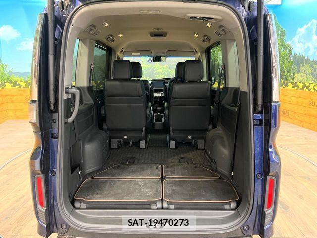 Honda STEP WGN 2017-11 7394284-10
