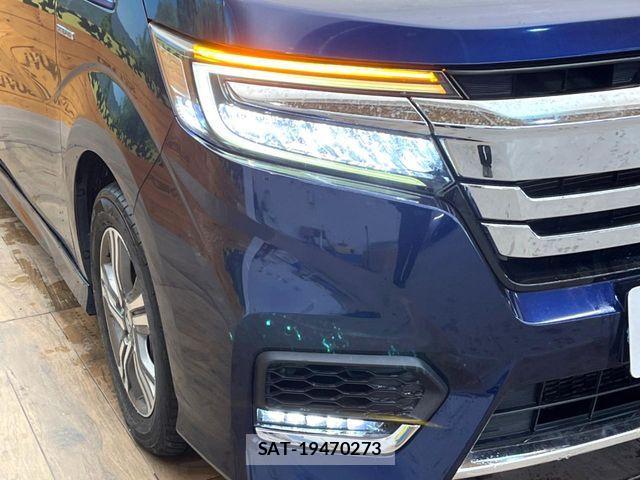 Honda STEP WGN 2017-11 7394284-12
