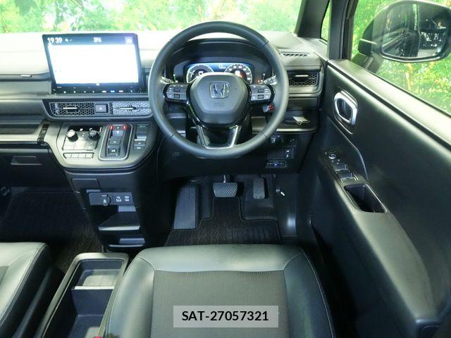 Honda STEP WGN 2024-02 7394282-6