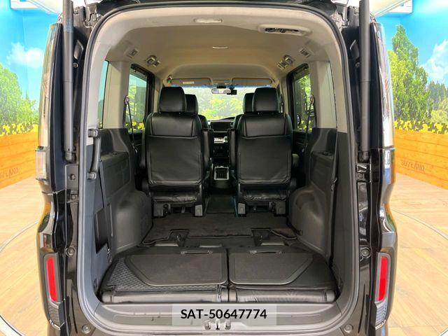 Honda STEP WGN 2018-03 7394285-10