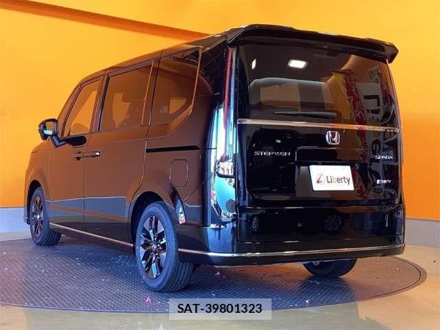 Honda STEP WGN 2026-04 7458085-10