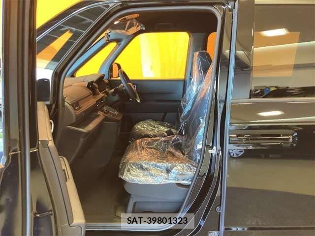 Honda STEP WGN 2026-04 7458085-18