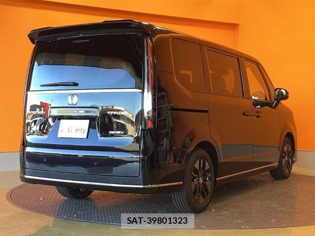 Honda STEP WGN 2026-04 7458085-8