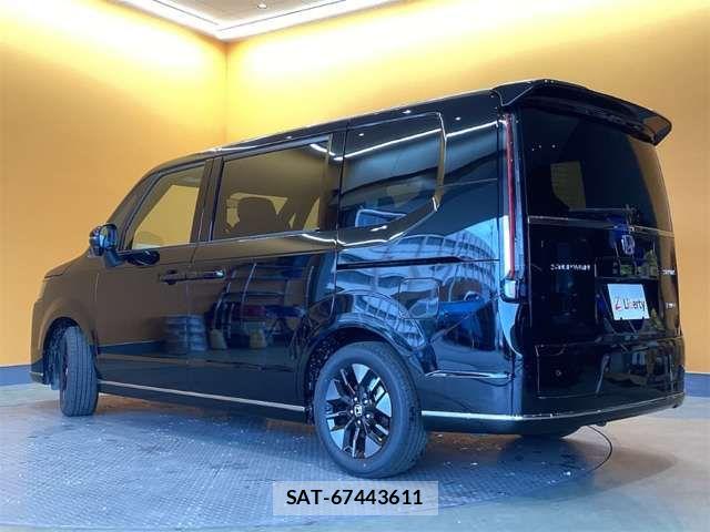 Honda STEP WGN 2026-02 7458084-9