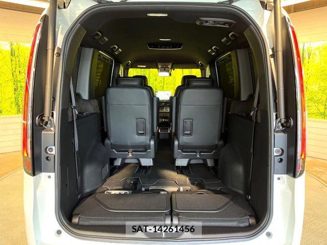 Honda STEP WGN 2024-04 7458088-11