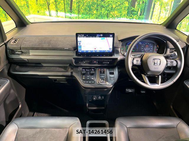 Honda STEP WGN 2024-04 7458088-1