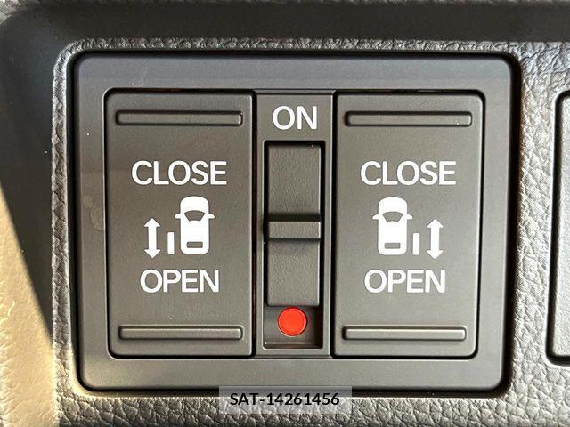 Honda STEP WGN 2024-04 7458088-4