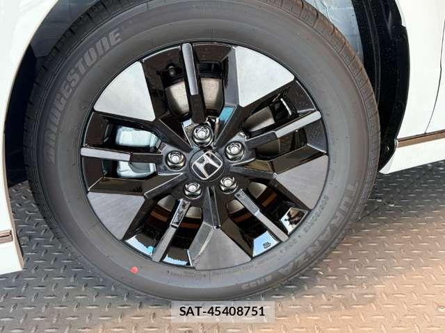 Honda STEP WGN 2026-05 7458087-15
