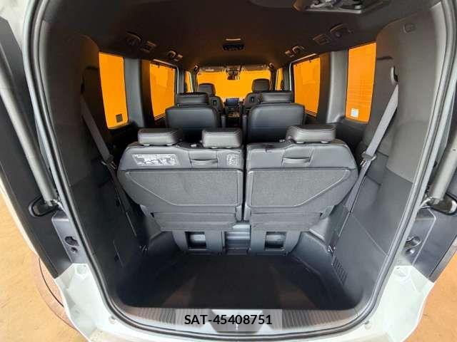 Honda STEP WGN 2026-05 7458087-19