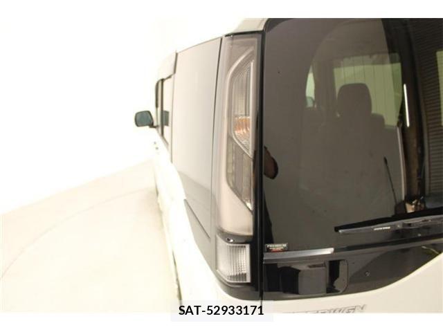 Honda STEP WGN 2021-07 7458095-18