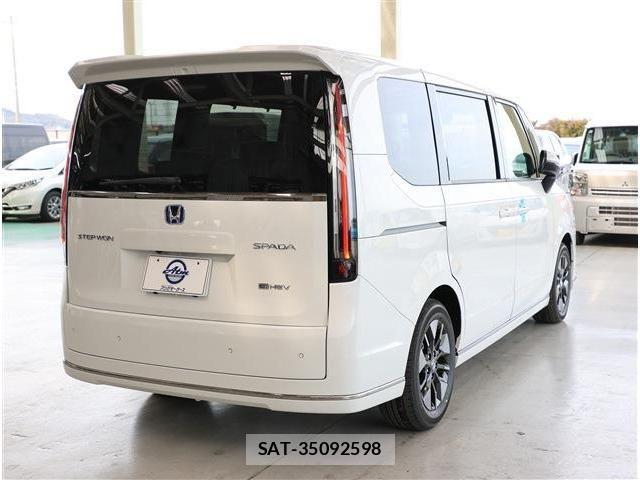 Honda STEP WGN 2026-01 7503025-3