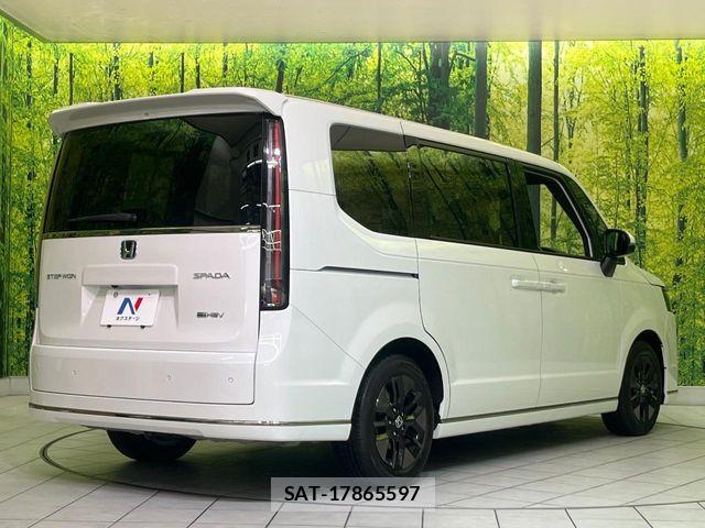 Honda STEP WGN 2024-05 7503028-16
