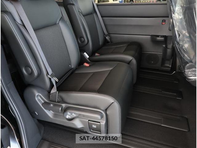 Honda STEP WGN 2026-01 7503026-12