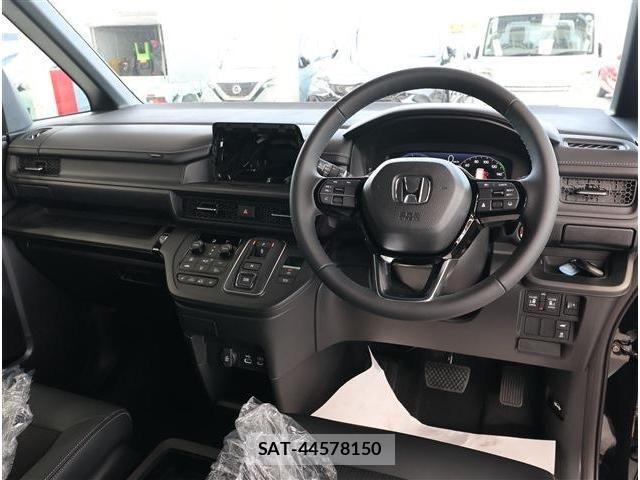 Honda STEP WGN 2026-01 7503026-1