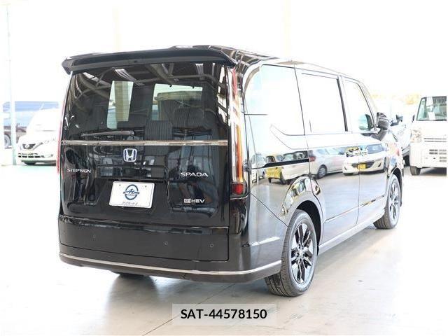 Honda STEP WGN 2026-01 7503026-3