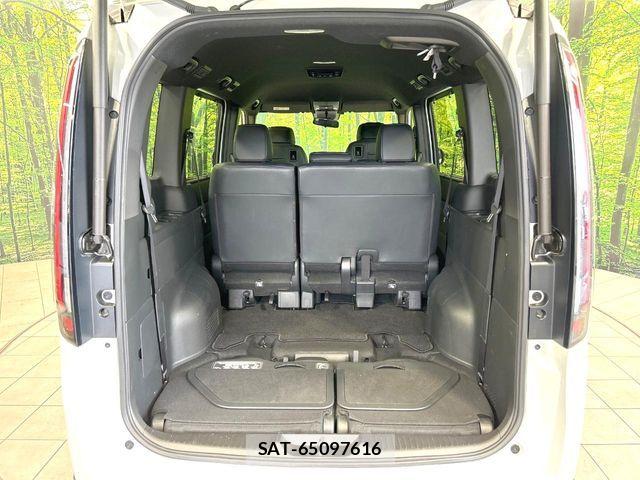 Honda STEP WGN 2024-05 7503027-10