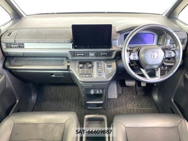 Honda STEP WGN 2022-08 7510139-1