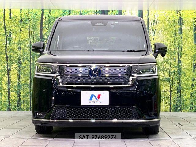 Honda STEP WGN 2022-12 7562905-13
