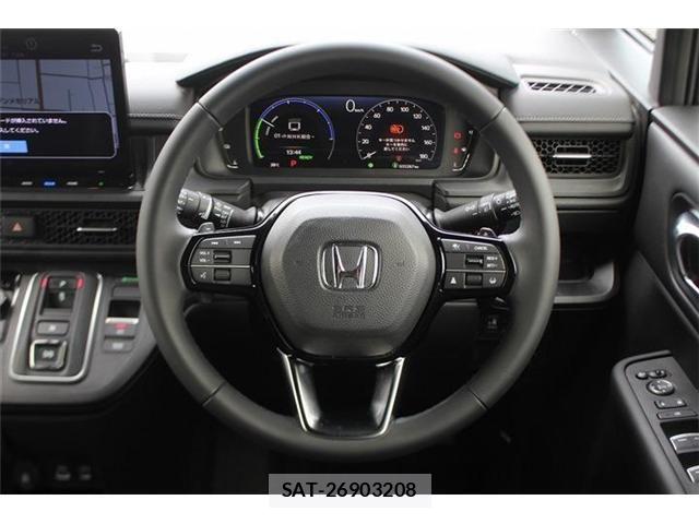 Honda STEP WGN 2023-09 7562906-22