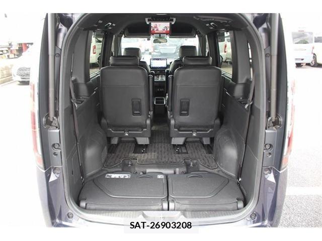 Honda STEP WGN 2023-09 7562906-28