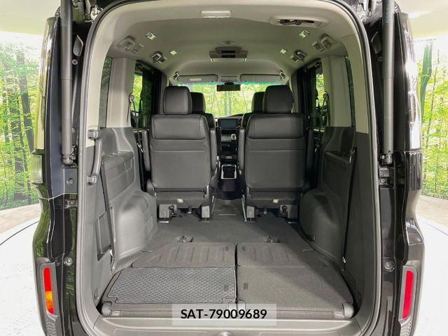 Honda STEP WGN 2017-12 7620351-10