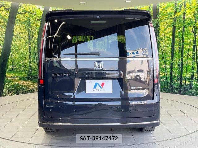 Honda STEP WGN 2024-04 7620347-15