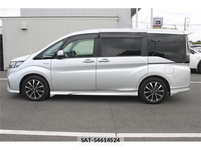Honda STEP WGN 2017-11 7620353-14