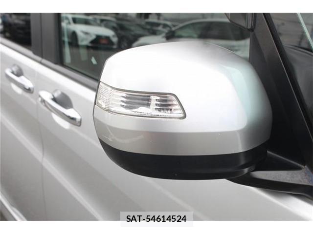 Honda STEP WGN 2017-11 7620353-17