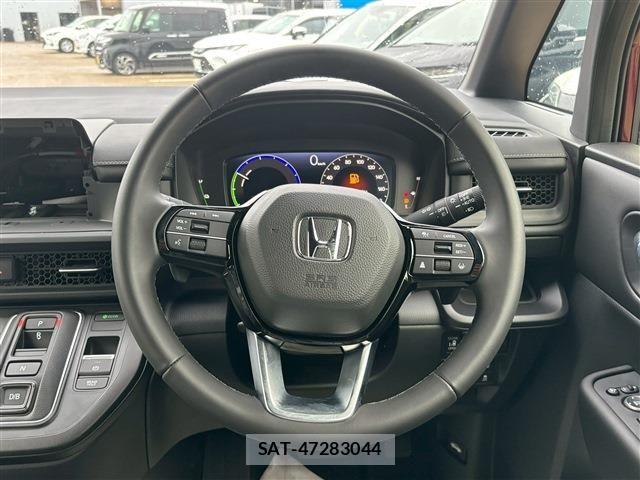 Honda STEP WGN 2026-04 7620344-12