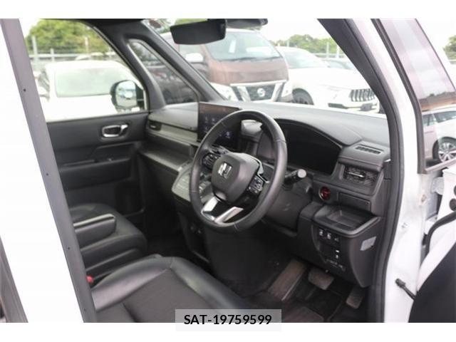 Honda STEP WGN 2023-09 7620350-29