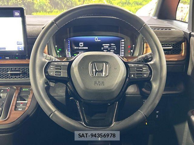 Honda STEP WGN 2024-07 7620337-12
