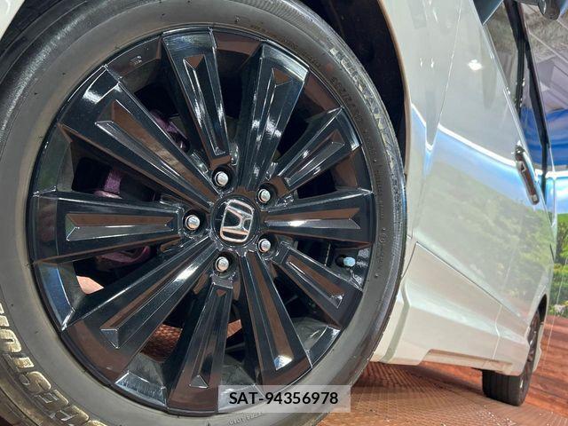 Honda STEP WGN 2024-07 7620337-14