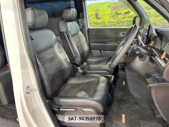 Honda STEP WGN 2024-07 7620337-8