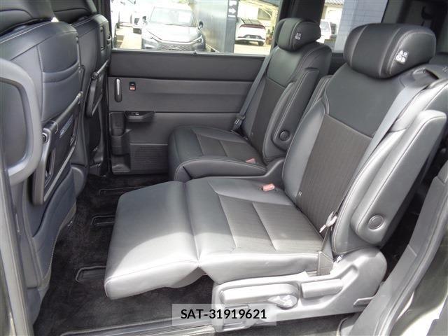 Honda STEP WGN 2024-05 7620348-15