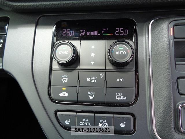 Honda STEP WGN 2024-05 7620348-25