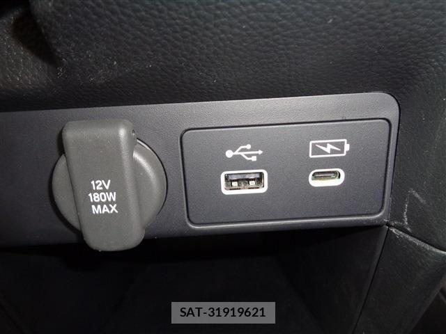 Honda STEP WGN 2024-05 7620348-26