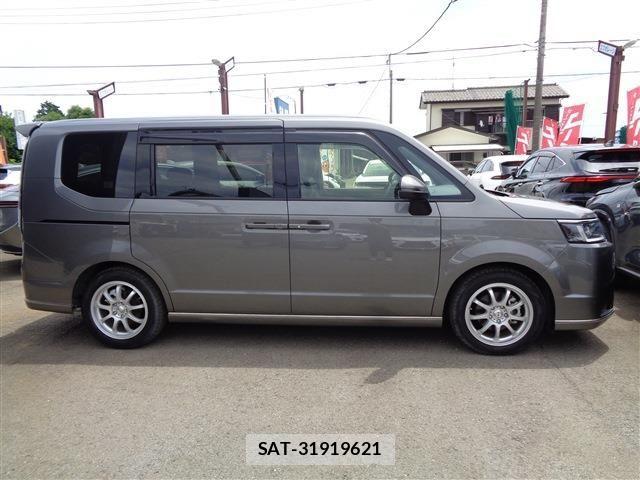 Honda STEP WGN 2024-05 7620348-3